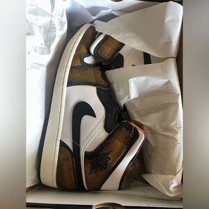 Men’s Jordan’s size 13